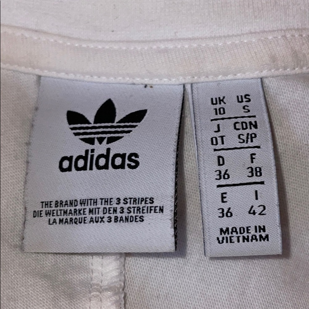 Adidas tee - Picture 3 of 3